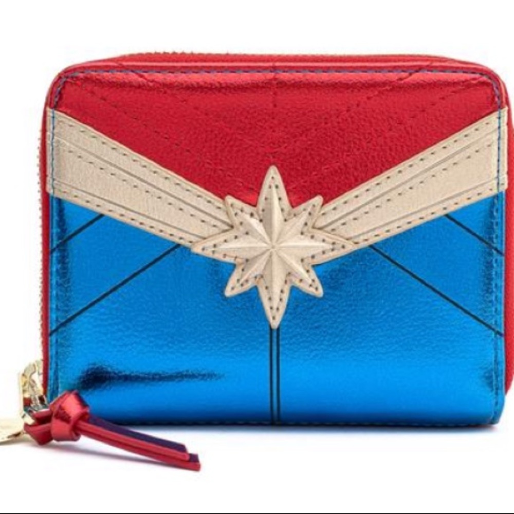 NWT Loungefly Captain Marvel wallet